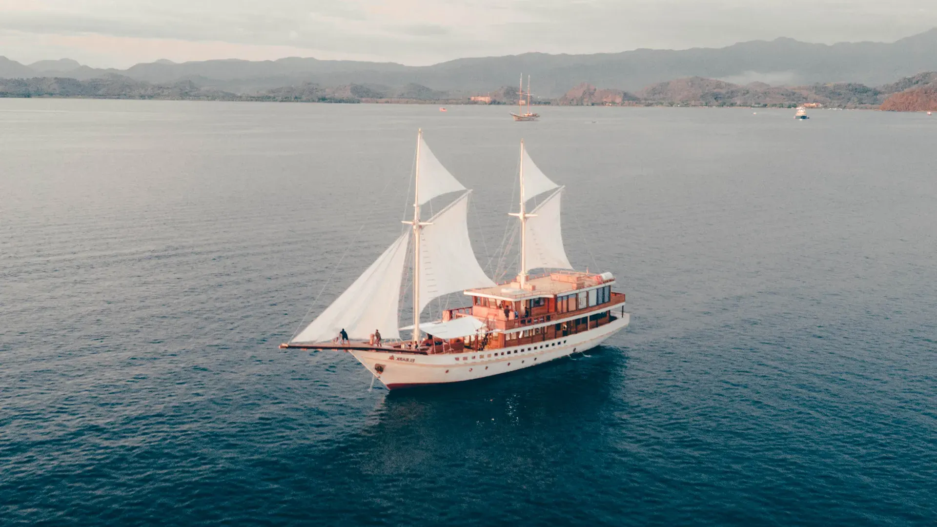 Labuan Bajo Travel Guide: Gateway Town for Komodo Escapes and Flores Adventures